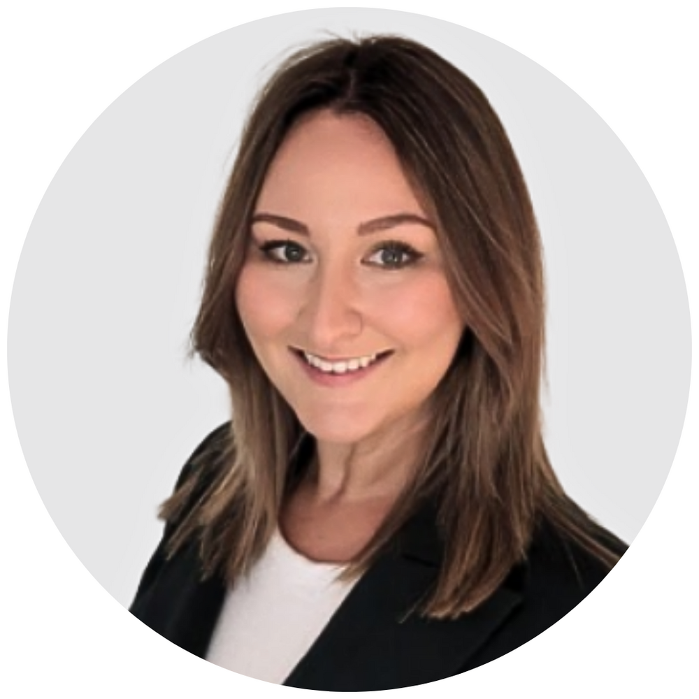 Headshot of Alana Cook