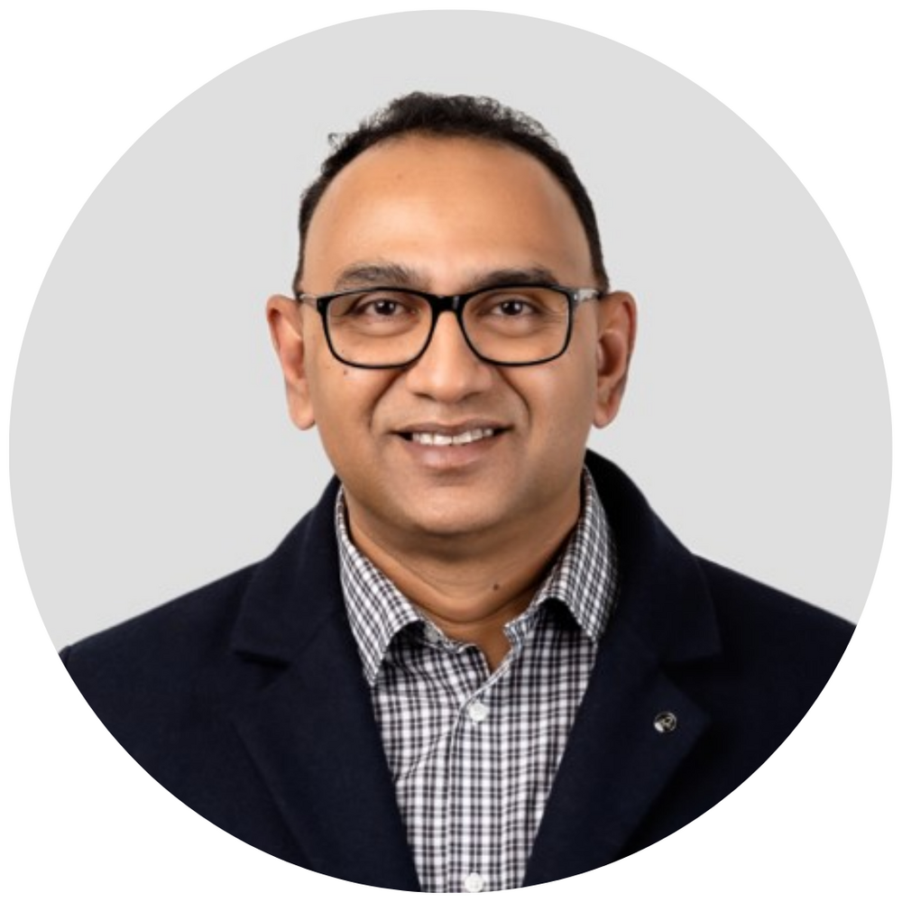 Headshot of Chaminda Galagedara