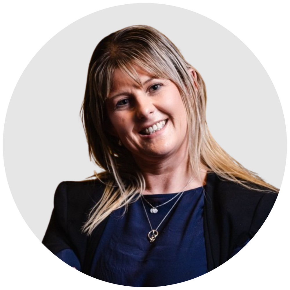 Headshot of Kirsty Howell