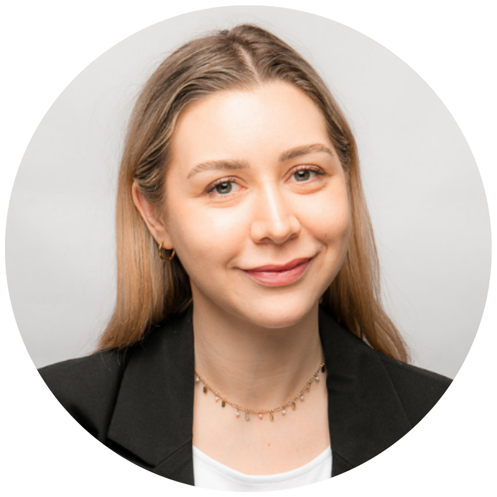 Headshot of Valerie Klingenbeck